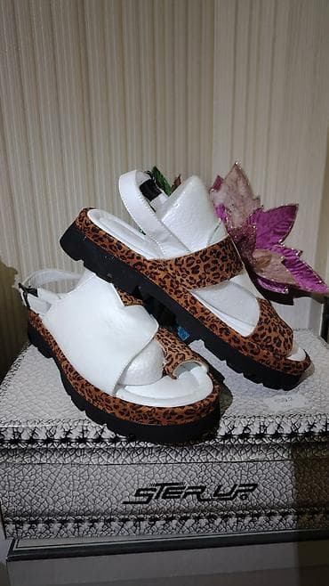 platforma: Qadın sandaleti – Step Up Endirimdə olacaq Deridir turkdi - Dizayn: Ağ — 1