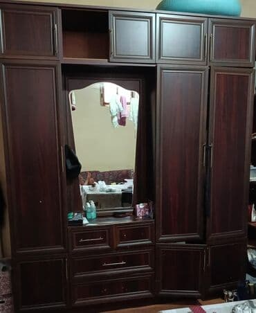 qapi dekoru: İşlənmiş, Açılan, 6 qapı Düz dolab, Qarderob, paltar dolabı — 1