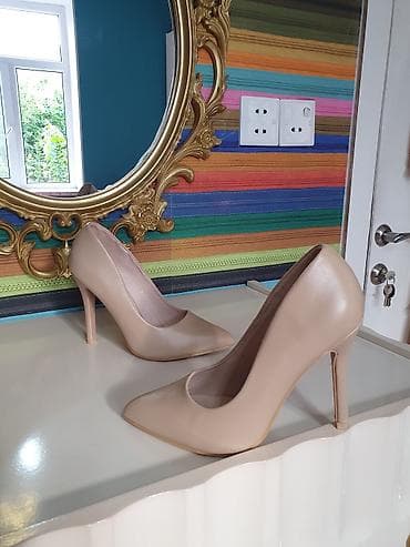 Tuflilər, Ölçü: 38, rəng - Bej, Yeni