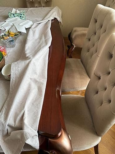 komod satilir: Qonaq otağı üçün, Açılmayan, Dördbucaq masa, 6 stul — 7