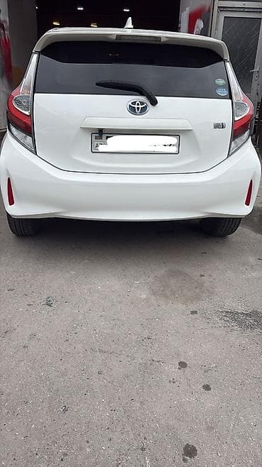 toyota rav4 satilir: Toyota Aqua markalı avtomobil gündəlik taksi üçün arendaya verilir — 3