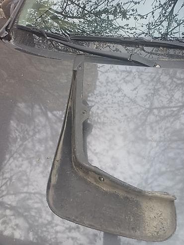 su slanqi satisi: Range Rover Sport avtomobili üçün arxa sag təkər üstü palçıqönlədici — 2