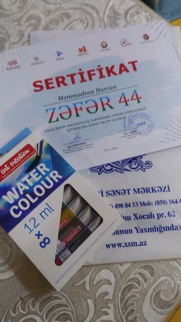 ağ qara profil şəkilləri: Rengli və qara qələmlə portretler cəkirəm,əzizlerinizi sevindirin,cox — 5