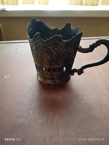 kompot qabi: Metall stəkanaltı (qədəh/çay stəkanı üçün) – əl işinə bənzər dekorativ — 2