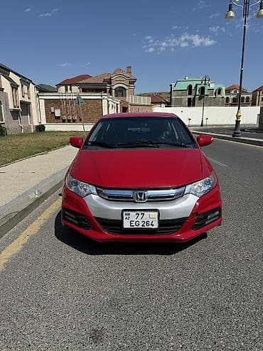 Avtomobil satışı: HONDA INSAET SATILIR TAKSIYE BURAXILIS KARTI VAR 2028 ci il YANVARIN 1 — 1