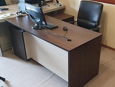 Ofis mebel dəsti Masa tumbalı, kreslo, və şkaf her üçü 450 manat