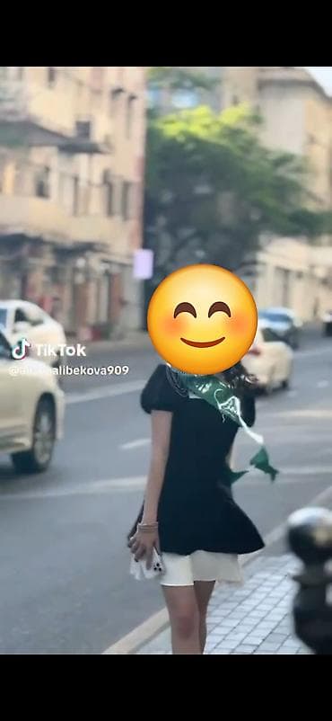 ağ plissir ətəklər: Qadınlar üçün ikiqat laylı mini don son zəng üçün tikilib 60 manata 30 — 1