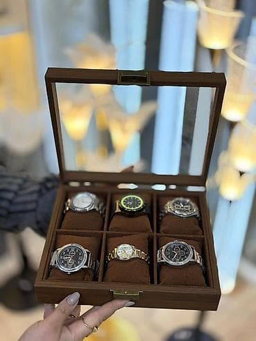 daşı: Saat kolleksiyası üçün vitrin/qutu - Material: taxta korpus, şüşə üst — 1