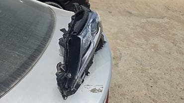 Sağ, Yaxın və uzaq vuran işıqlar Hyundai, Orijinal