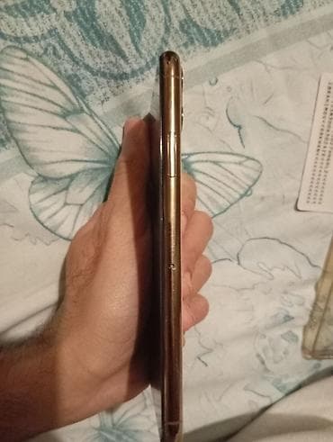 telofonu: IPhone 11 Pro Max, 256 GB, Matte Gold — 4