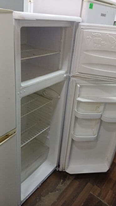 Ət çəkən maşınlar: 2 qapılı Beko Soyuducu Satılır, rəng - Ağ — 2