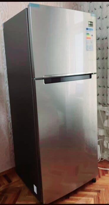 lalafo az islenmis xaladelnik: İşlənmiş 2 qapılı Samsung Soyuducu Satılır, rəng - Boz, Təkərli — 1