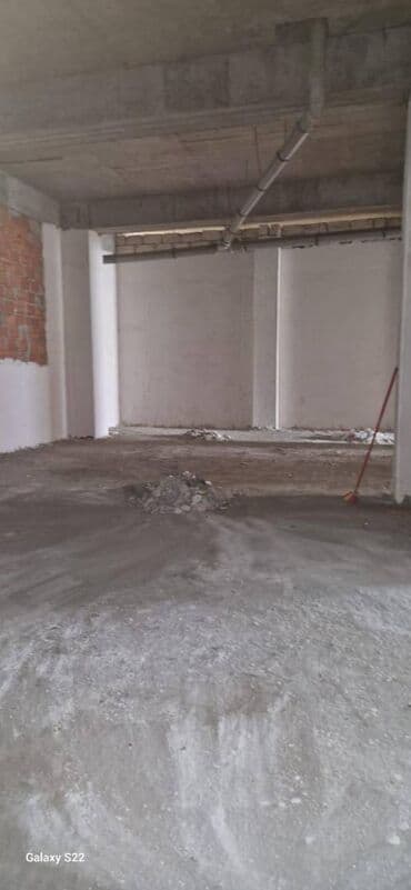 продажа недвижимости в азербайджане: TƏCİLİ!!! Şıxlinski küçəsi Movida Plazaya yaxın yerləşir. Obyektin — 7