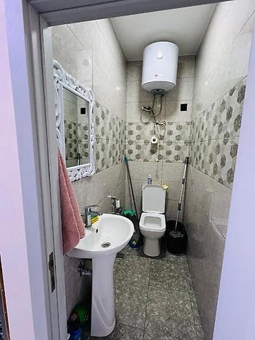 Otaqlar: Xalqlar dostluğunda Laçın ticarət mərkəzinin arxa tərəfində binanın — 9