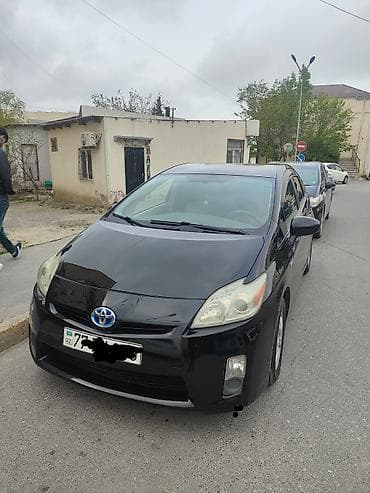 Toyota Prius: 1.8 l | 2010 il Hetçbek