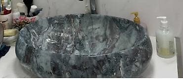 Moydadır çaşkasıdı mərmər uzunu 60sm eni 40smdı yenidən seçilmir təzə