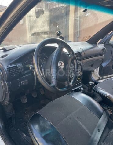 Yağlar və avtokimyəvi maddələr: Volkswagen Passat: 1.8 l | 1997 il Sedan — 8