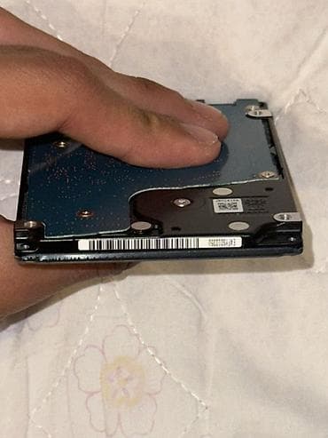 kredi x: Toshiba 2.5" HDD – MQ01ABF050 - Tutum: 500 GB (LBA: 976,773,168 — 4
