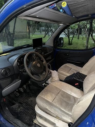 avto 444: Fiat Doblo: 1.3 l | 2008 il 392000 km Van body type — 7