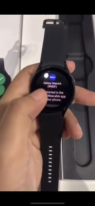 Samsung Galaxy Watch4 (WGDF) – ağıllı saat - Rəng: qara, dairəvi — 4