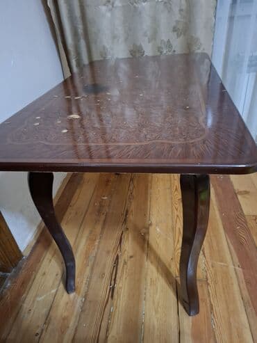 Masa və oturacaq dəstləri: Mətbəx masası, İşlənmiş, Açılmayan, Taxta, Dördbucaq masa — 6