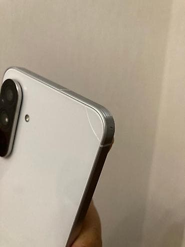 galaxy a30 ekran: Samsung Galaxy A56, rəng - Ağ, Qırıq — 2