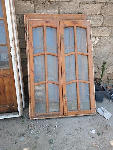 Taxta giriş qapısı və ikiqat pəncərə dəsti - Material: təbii ağac — 2