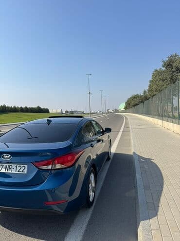 kia seed 2014: Hyundai Elantra: 1.8 l | 2015 il Sedan — 13