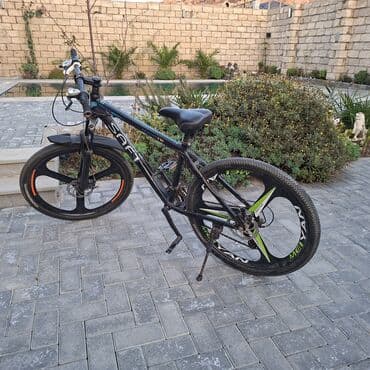 Qoruyucu plyonka və şüşələr: Ela veziyyetdedir 26 lık — 2