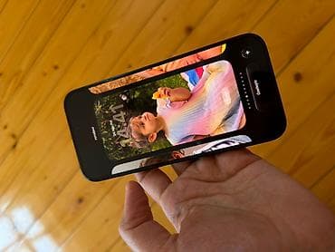 iphone mega max: IPhone 16 Pro Max, 256 GB, Black Titanium — 5