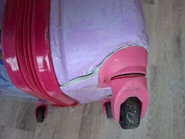 купить бу чемодан: Usaq camadani satilir. olcusu 45 hundurluk 30 eni her seyi — 2