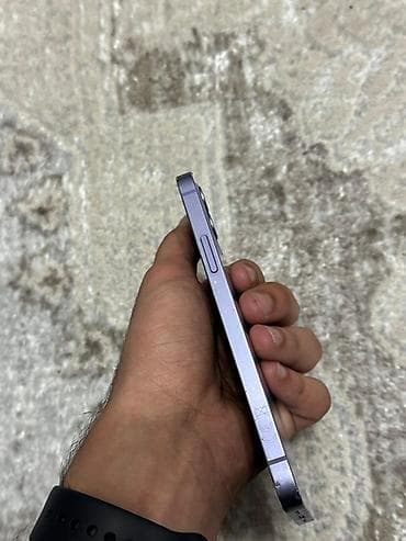 a 12 telefon: IPhone 12 — 6