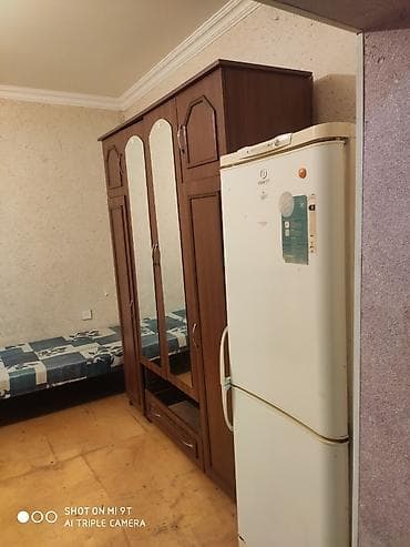 Ki̇rayə 300 azn kamunal və i̇nternet daxi̇ldi̇ qi̇ymətə. Yalniz — 6