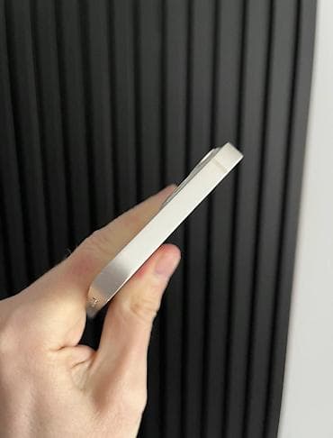 mabil telefon: IPhone 13, 128 GB, Ağ, Zəmanət, Face ID, Sənədlərlə — 4