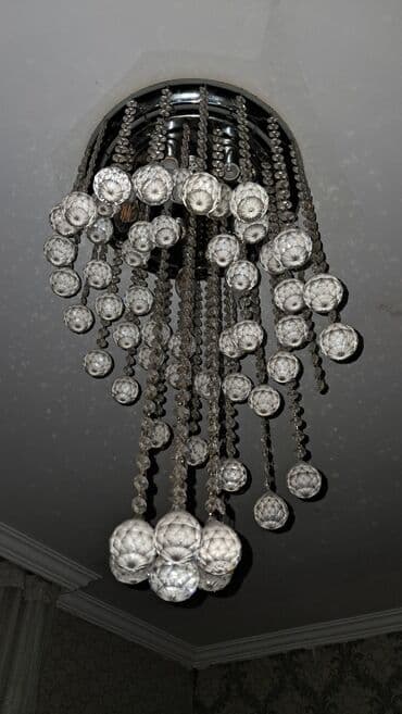 duz lampası: Çılçıraq, 10 və daha çox lampa, Metal — 1