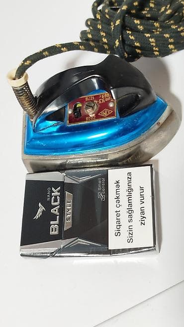 qedmi pullar: Mini elektrik ütü – kolleksiya üçün nadir sovet modeli - Kompakt — 2