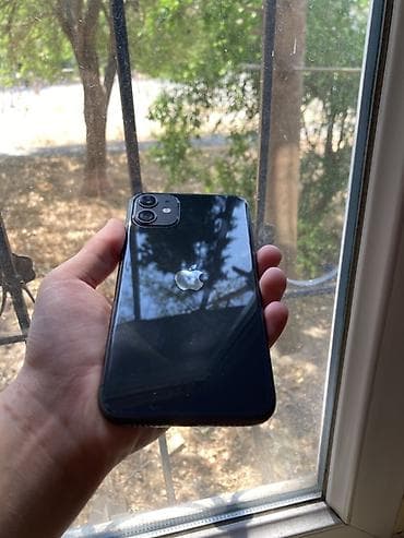 ram ddr4: IPhone 11, 128 GB, Qara, Qırıq, Face ID — 2