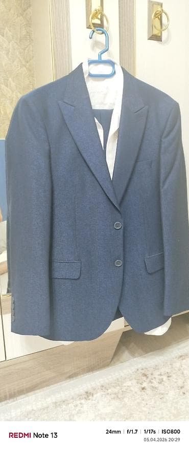 Salam bir dəfə geyinilib jileti var üstündə saruckada verilir bir dəfə