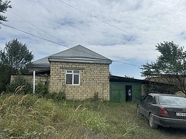 yeni əmlak az: Satılır: kənd mühitində həyət evi və geniş torpaq sahəsi - Tikinti — 2