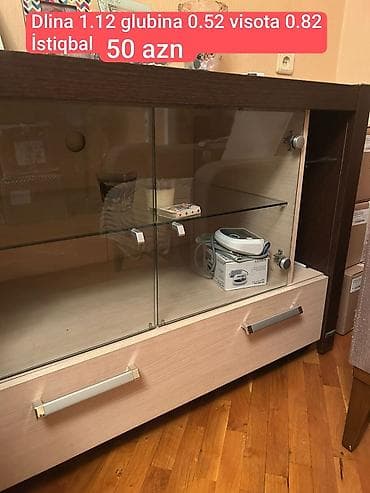 İstiQbal vitrini - Ölçülər: uzunluq 1.12 m, dərinlik 0.52 m — 1