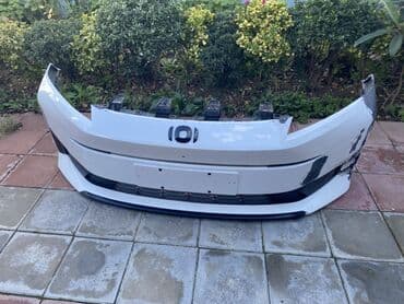 Yağlar və avtokimyəvi maddələr: Məhsul: Ön bamper komplekti Təsvir: - Rəng: ağ (qara alt lip və qara — 3