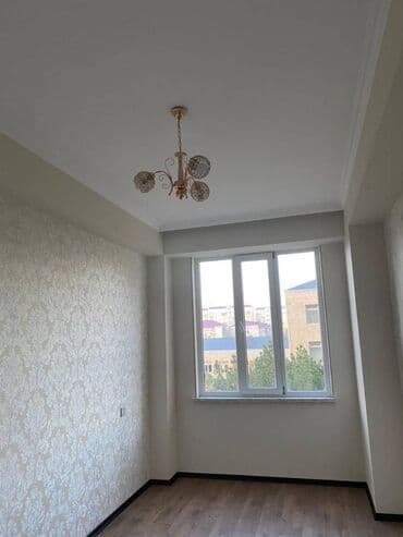 bine savxozda ev: Sumqayıt, 9 cu mkr-n 3 otaq, 12/3 mərtəbə, 84 kv, mənzil kirayə — 3