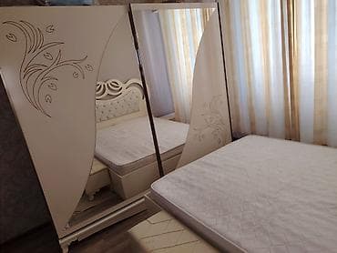 puflar: 2 təknəfərlik çarpayı, 2 tumba, Dolab, Termo, İşlənmiş — 3