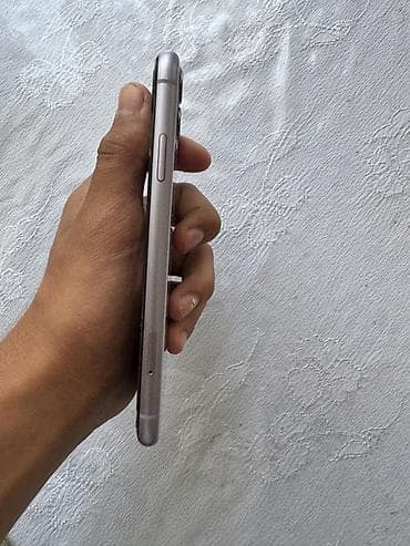 ipon xs: IPhone 11, Face ID — 5