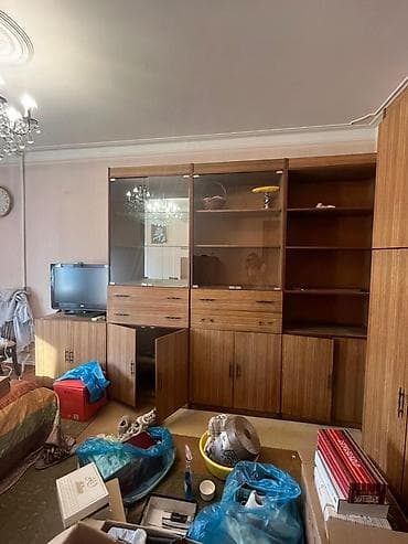 Şəkildəki mebellər hər biri 10 azn, ünvandan daşınma alıcı tərəfindən