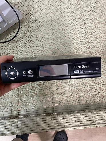 Euro Open 777 peyk qəbuledicisi Xüsusiyyətlər: - DV3 MPEG-2 Digital — 1