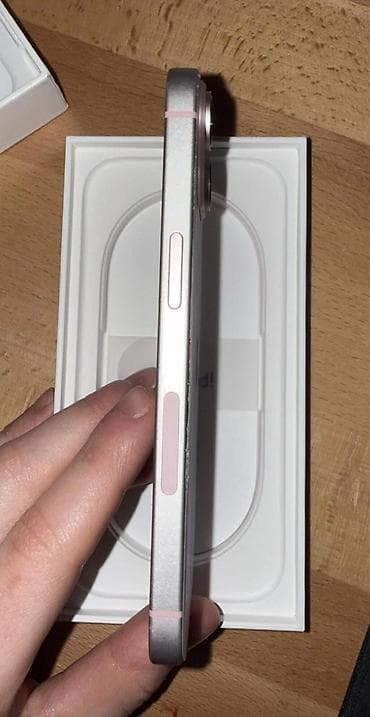 iphone 5s telefon: IPhone 13, 128 GB, Çəhrayı — 4