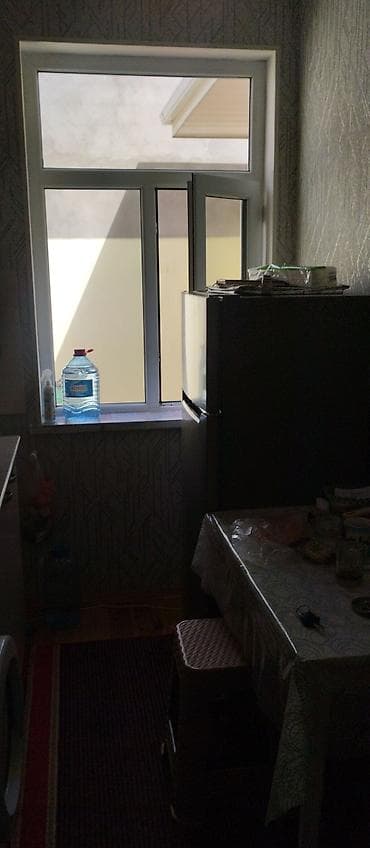 razin heyet evi: 1 mərtəbəli həyət evi – mətbəx mebeli və kombi ilə - Girişdə — 5