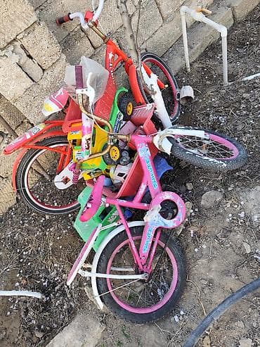 Uşaq geyimi və ayaqqabıları: Uşaq velosipedləri paketi Nevelerim xarice getdiyi ucun satiram Her — 5