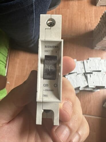 Elektrik avtomatlar: 3 faza, Elektrik avtomat — 2